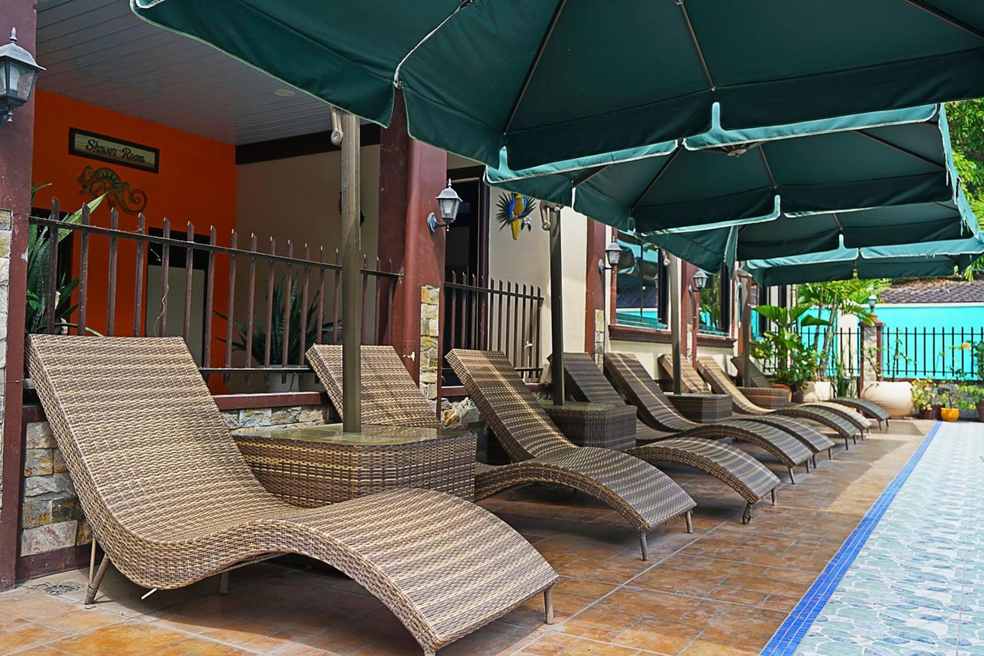 Bella Vista Resort Naguilian Екстериор снимка